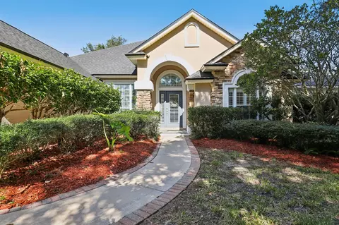 Exterior - 333 Stokes Creek Dr, Saint Augustine, FL 32095 photo 2 of 7