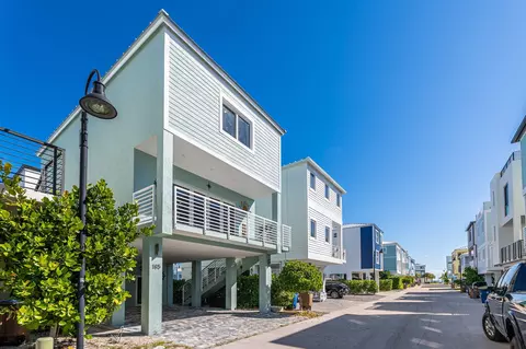 94825 Overseas Hwy #185, Key Largo, FL 33037