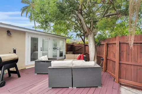 Exterior - 3707 Paula Ave, Key West, FL 33040 photo 4 of 9