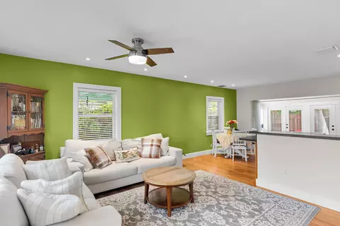 Living - 3707 Paula Ave, Key West, FL 33040 photo 1 of 3