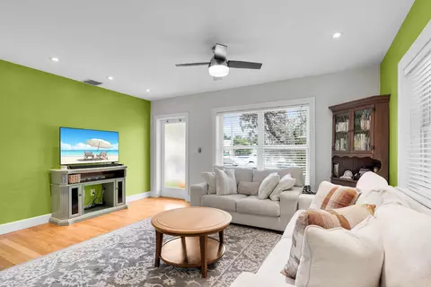 Living - 3707 Paula Ave, Key West, FL 33040 photo 3 of 3