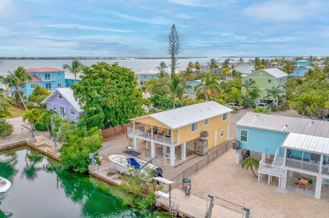 28571 Buccaneer Rd, Summerland Key, FL 33042