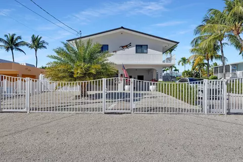 782 Bostwick Dr, Key Largo, FL 33037