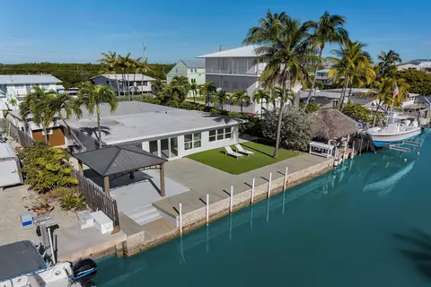 159 Iroquois Dr, Islamorada, FL 33036
