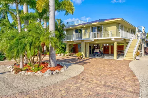 1163 De Lussan Ln, Cudjoe Key, FL 33042