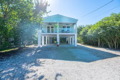 31036 Avenue J, Big Pine Key, FL 33043