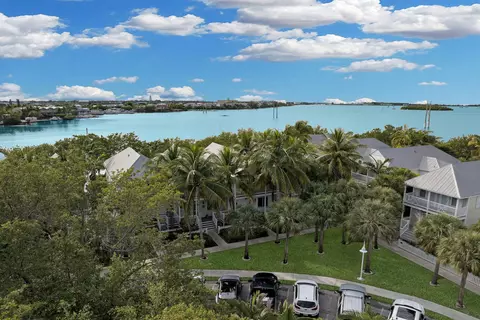 2613 Gulfview Dr, Key West, FL 33040