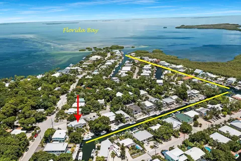 202 Navajo St, Tavernier, FL 33070