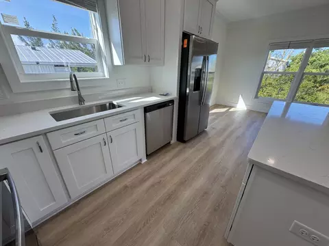 570 Blackbeard Rd, Little Torch Key, FL 33042