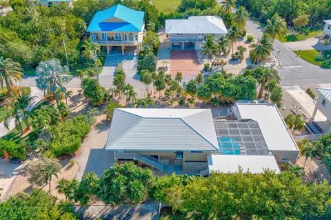 108 Jamaica St, Duck Key, FL 33050