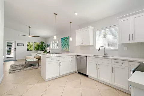 37 Bonefish Ave, Key Largo, FL 33037 photo 6