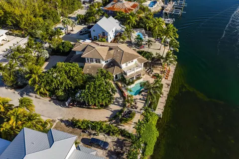 111 Brian Rd, Marathon, FL 33050 photo 7