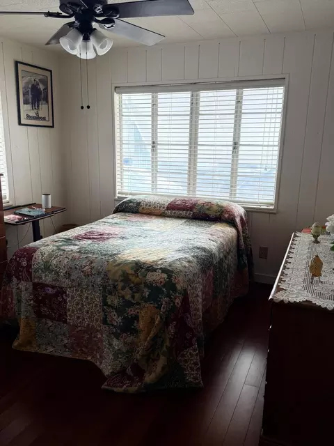 Bedroom - 1 2 Aronovitz Ln, Key West, FL 33040 photo 2 of 3