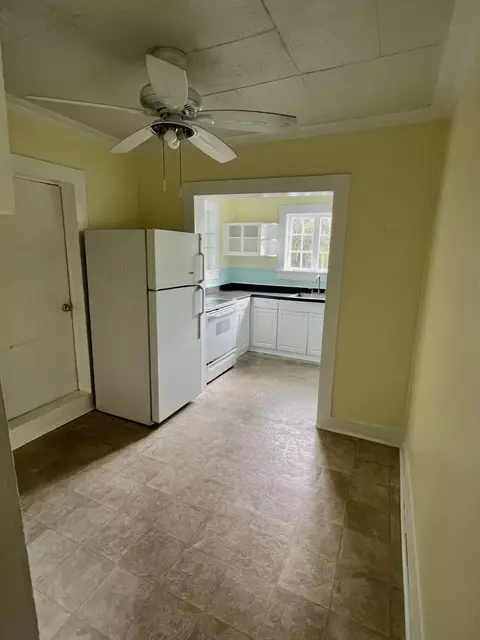 Kitchen - 1115 Fleming St, Key West, FL 33040 photo 1 of 5
