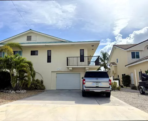 331 9th St #KEY colony, Key Colony Beach, FL 33051 photo 2