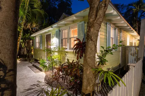 1120 Seminary St, Key West, FL 33040