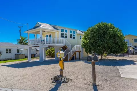 31478 Avenue E, Big Pine Key, FL 33043