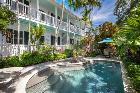120 Angela St #102, Key West, FL 33040