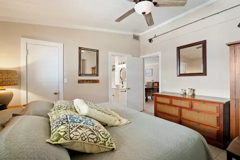 Bedroom - 412 3rd St, Key Largo, FL 33037 photo 3 of 4