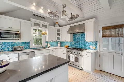 Kitchen - 418 William St, Key West, FL 33040 photo 2 of 3