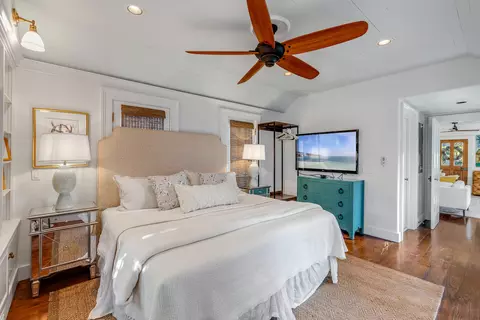 Bedroom - 418 William St, Key West, FL 33040 photo 2 of 9