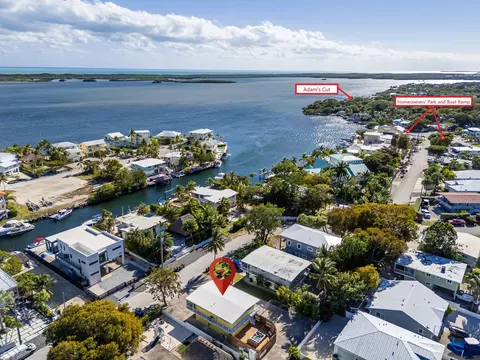 527 Sound Dr, Key Largo, FL 33037