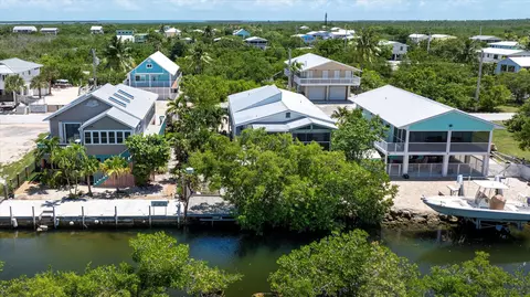 View/Area - 3672 Fox St, Big Pine Key, FL 33043 photo 3 of 9