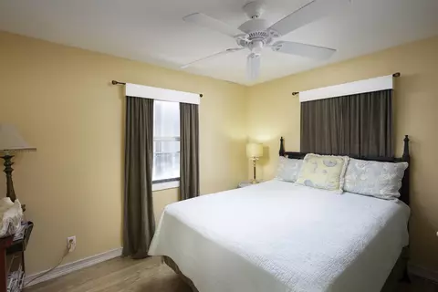 Bedroom - 3672 Fox St, Big Pine Key, FL 33043 photo 5 of 5