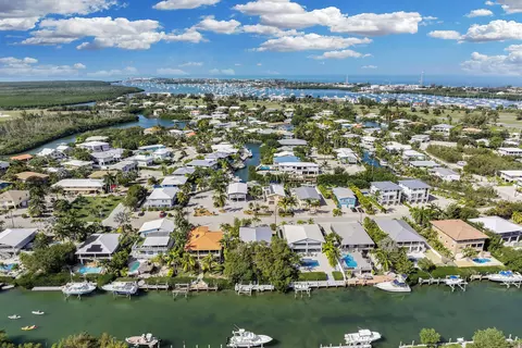 844 E Copa D Oro, Marathon, FL 33050 photo 26