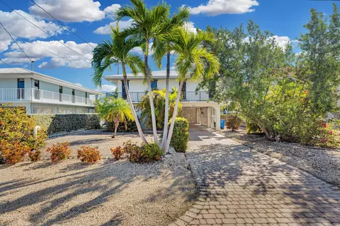 844 E Copa D Oro, Marathon, FL 33050