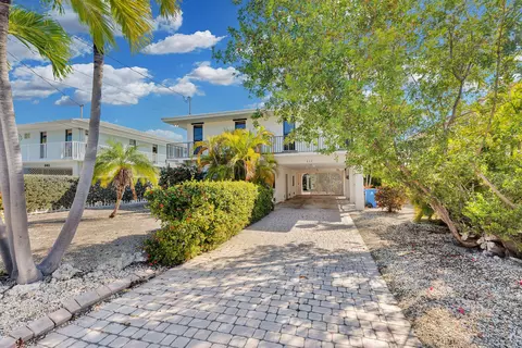 844 E Copa D Oro, Marathon, FL 33050 photo 25