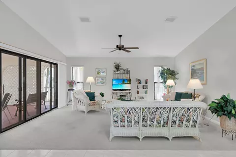 844 E Copa D Oro, Marathon, FL 33050 photo 7