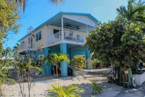 305 50th Street Ocean, Marathon, FL 33050