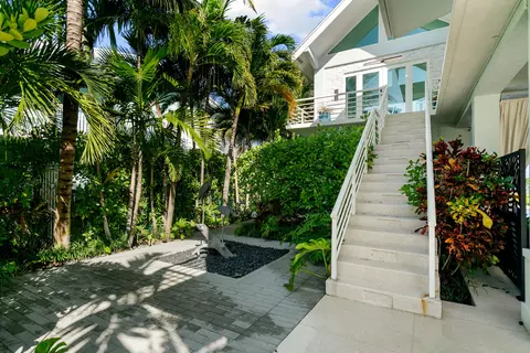 63 Mutiny Pl, Key Largo, FL 33037 photo 11