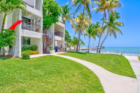 601 W Ocean Dr #414D, Key Colony Beach, FL 33051