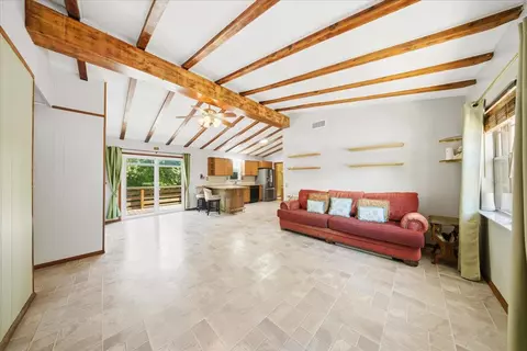 Living - 22 Stirrup Key Rd, Marathon, FL 33050 photo 1 of 2