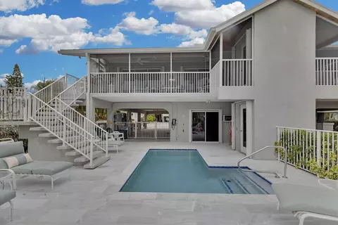 Exterior - 651 9th St #KEY colony, Key Colony Beach, FL 33051 photo 2 of 16