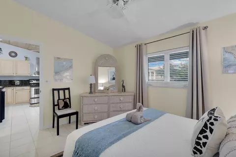 Bedroom - 651 9th St #KEY colony, Key Colony Beach, FL 33051 photo 6 of 12