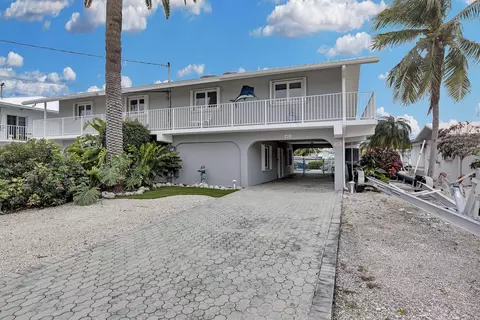 Exterior - 651 9th St #KEY colony, Key Colony Beach, FL 33051 photo 7 of 16