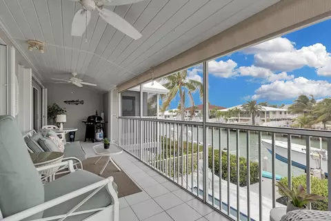 Exterior - 651 9th St #KEY colony, Key Colony Beach, FL 33051 photo 6 of 16