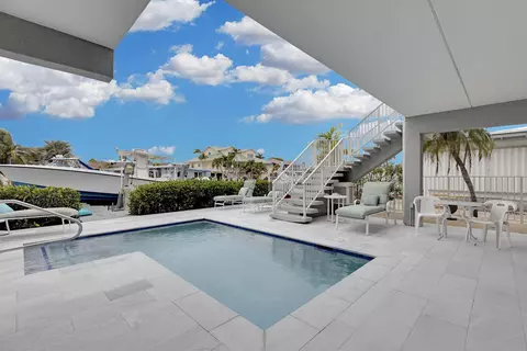 Exterior - 651 9th St #KEY colony, Key Colony Beach, FL 33051 photo 5 of 16
