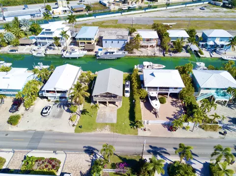 219 E Caribbean Dr, Summerland Key, FL 33042 photo 3
