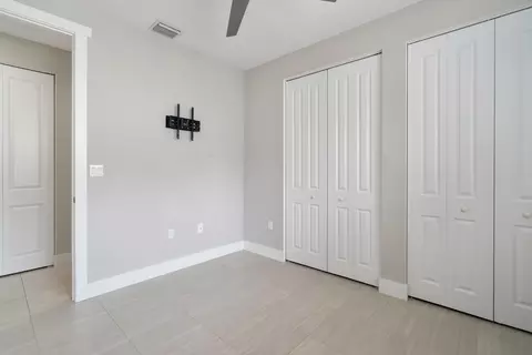 Bedroom - 582 Boyd Dr, Key Largo, FL 33037 photo 3 of 14
