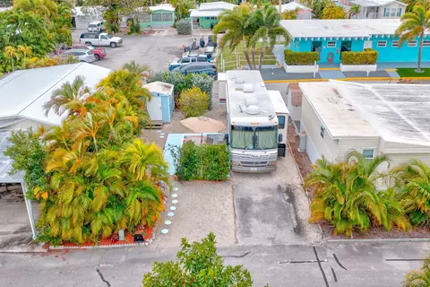 55 Boca Chica Rd #53, Big Coppitt, FL 33040