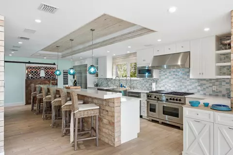 Kitchen - 101 Oleander Cir, Key Largo, FL 33037 photo 1 of 16