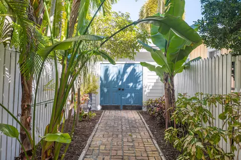 1012 Packer St #7A, Key West, FL 33040