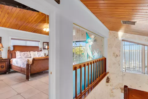 Entry Way - 35 Mutiny Pl, Key Largo, FL 33037 photo 2 of 2