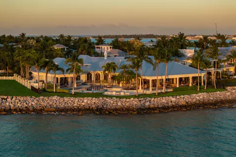 19 Sunset Key Dr, Key West, FL 33040