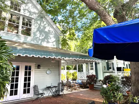 Exterior - 919-921 Thomas St, Key West, FL 33040 photo 23 of 35