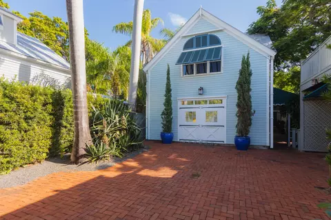 Exterior - 919-921 Thomas St, Key West, FL 33040 photo 3 of 35